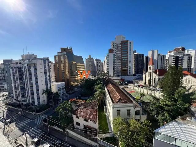 Apartamento venda em Região Geográfica Imediata de Florianópolis, Desterro