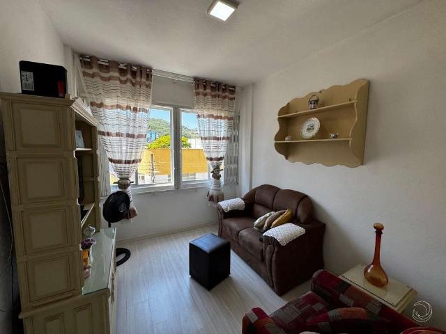 Apartamento venda em Região Geográfica Imediata de Florianópolis, Desterro
