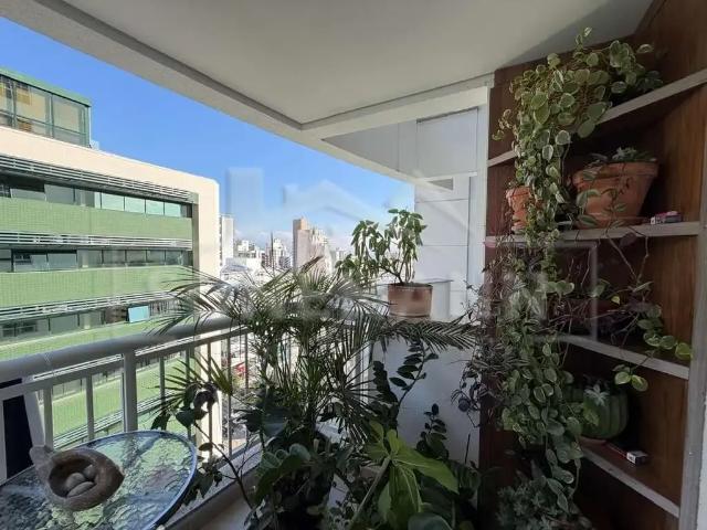 Apartamento venda em Região Geográfica Imediata de Florianópolis, Desterro