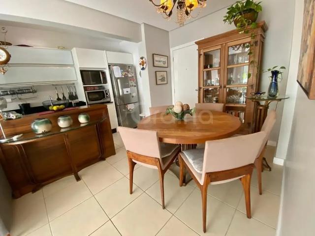 Apartamento venda em Região Geográfica Imediata de Florianópolis, Desterro