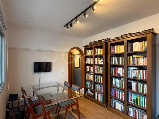 Apartamento venda em Região Geográfica Imediata de Florianópolis, Desterro