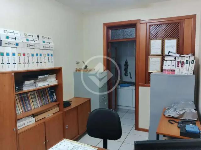 Apartamento venda em Região Geográfica Imediata de Florianópolis, Desterro