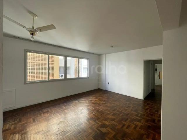 Apartamento venda em Região Geográfica Imediata de Florianópolis, Desterro