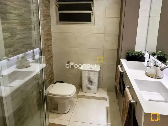 Apartamento venda em Região Geográfica Imediata de Florianópolis, Desterro