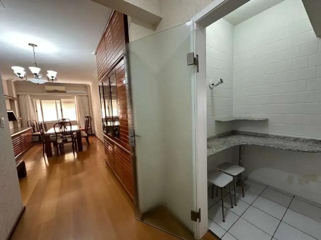 Apartamento venda em Região Geográfica Imediata de Florianópolis, Desterro