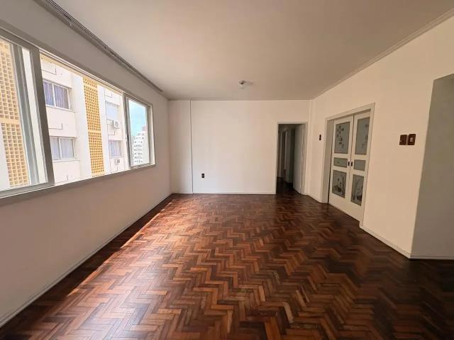 Apartamento venda em Região Geográfica Imediata de Florianópolis, Desterro