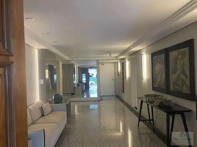 Apartamento venda em Região Geográfica Imediata de Florianópolis, Desterro