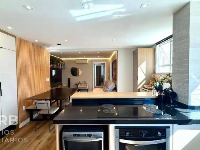 Apartamento venda em Região Geográfica Imediata de Florianópolis, Desterro