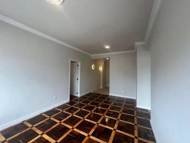 Apartamento venda em Região Geográfica Imediata de Florianópolis, Desterro