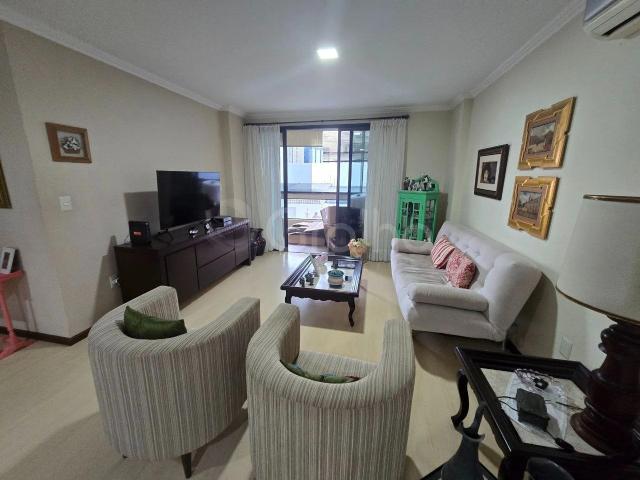 Apartamento venda em Região Geográfica Imediata de Florianópolis, Desterro