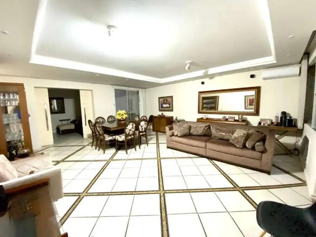 Apartamento venda em Região Geográfica Imediata de Florianópolis, Desterro