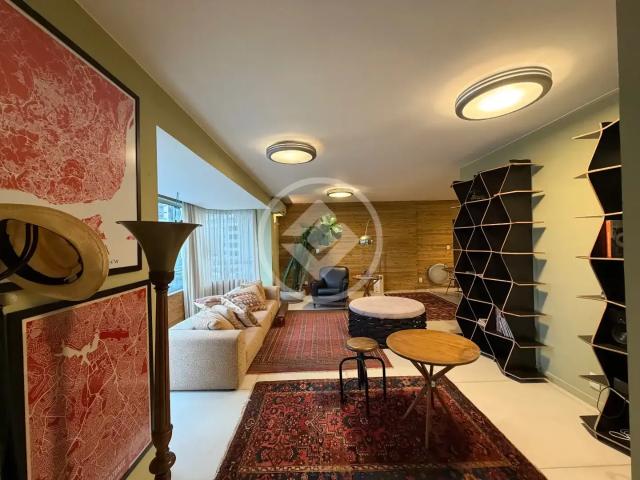 Apartamento venda em Região Geográfica Imediata de Florianópolis, Desterro