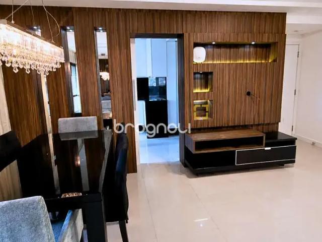 Apartamento venda em Região Geográfica Imediata de Florianópolis, Desterro
