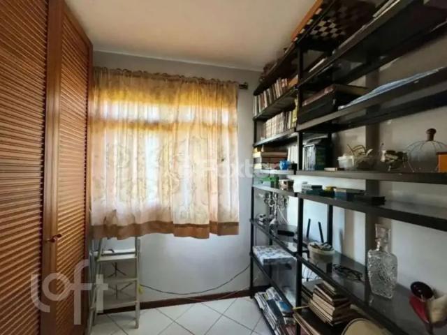 Apartamento venda em Região Geográfica Imediata de Florianópolis, Desterro