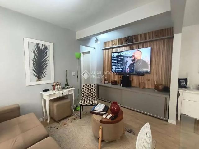 Apartamento venda em Região Geográfica Imediata de Florianópolis, Desterro