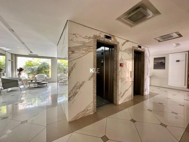 Apartamento venda em Região Geográfica Imediata de Florianópolis, Desterro