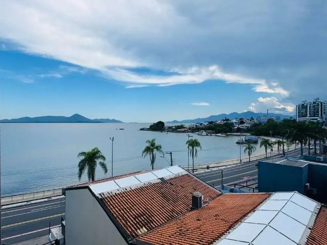 Apartamento venda em Região Geográfica Imediata de Florianópolis, Desterro