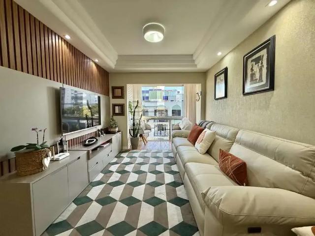 Apartamento venda em Região Geográfica Imediata de Florianópolis, Desterro