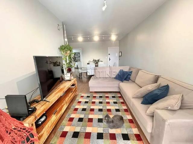 Apartamento venda em Região Geográfica Imediata de Florianópolis, Desterro