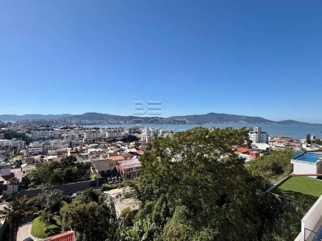 Apartamento venda em Região Geográfica Imediata de Florianópolis, Desterro