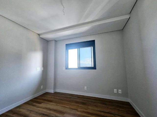 Apartamento venda em Região Geográfica Imediata de Florianópolis, Desterro