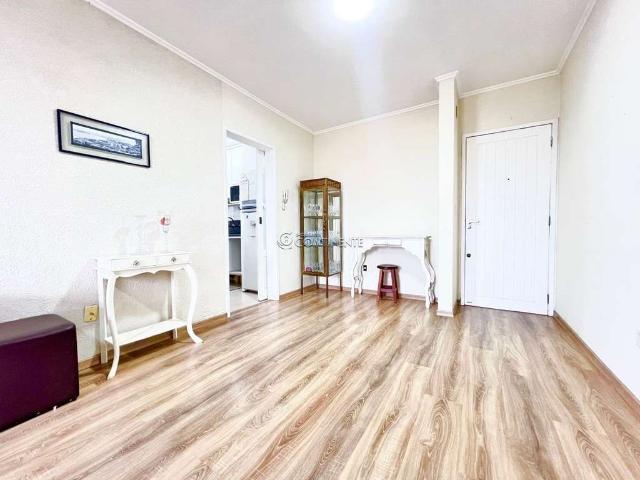 Apartamento venda em Região Geográfica Imediata de Florianópolis, Desterro