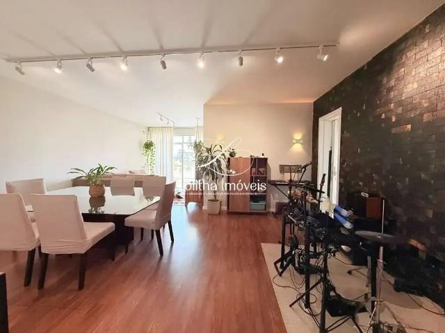 Apartamento venda em Região Geográfica Imediata de Florianópolis, Desterro