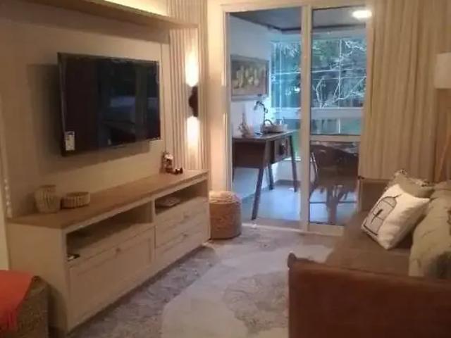 Apartamento venda em Região Geográfica Imediata de Florianópolis, Desterro
