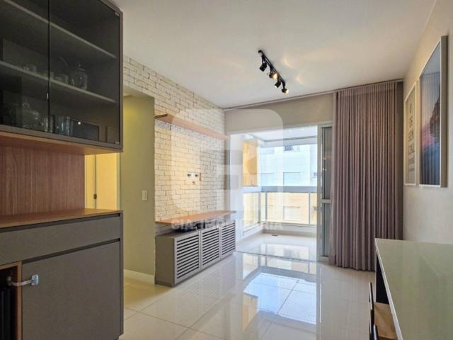 Apartamento venda em Região Geográfica Imediata de Florianópolis, Desterro
