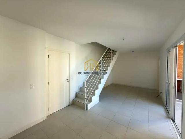 Apartamento venda em Região Geográfica Imediata de Florianópolis, Desterro