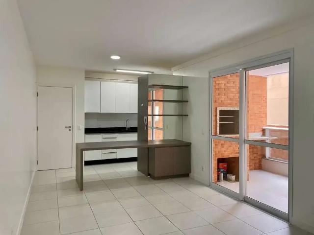 Apartamento venda em Região Geográfica Imediata de Florianópolis, Desterro