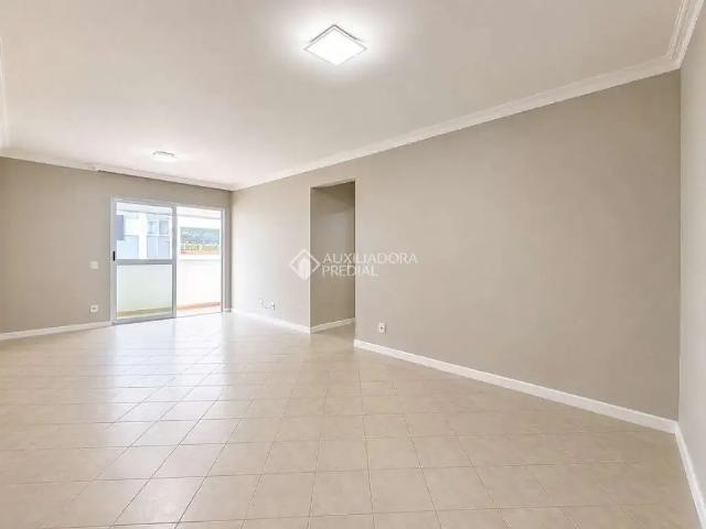 Apartamento venda em Região Geográfica Imediata de Florianópolis, Desterro