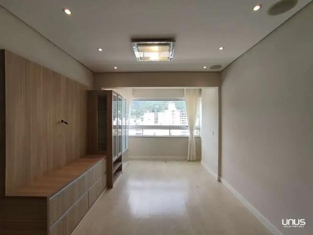 Apartamento venda em Região Geográfica Imediata de Florianópolis, Desterro