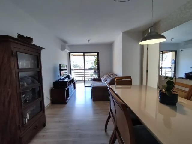Apartamento venda em Região Geográfica Imediata de Florianópolis, Desterro