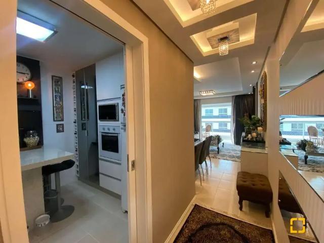 Apartamento venda em Região Geográfica Imediata de Florianópolis, Desterro
