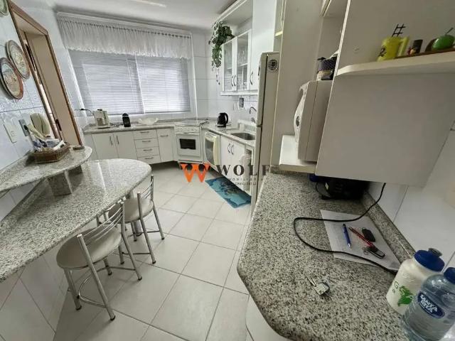 Apartamento venda em Região Geográfica Imediata de Florianópolis, Desterro