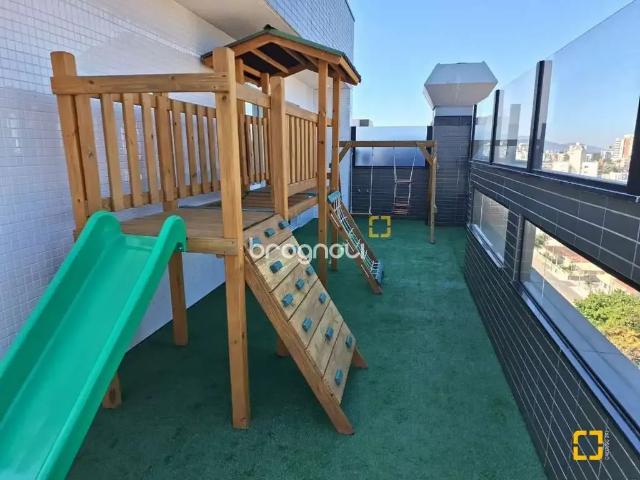 Apartamento venda em Região Geográfica Imediata de Florianópolis, Desterro