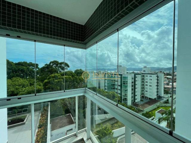 Apartamento venda em Região Geográfica Imediata de Florianópolis, Desterro