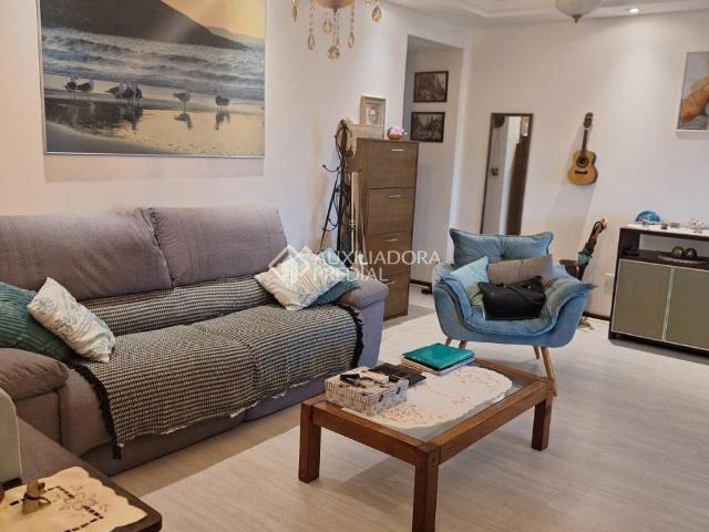 Apartamento venda em Região Geográfica Imediata de Florianópolis, Desterro