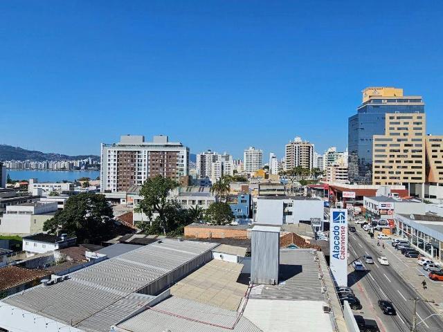 Apartamento venda em Região Geográfica Imediata de Florianópolis, Desterro