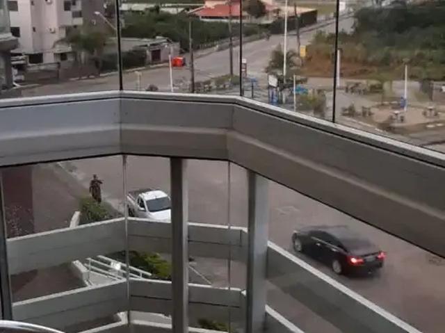Apartamento venda em Região Geográfica Imediata de Florianópolis, Desterro