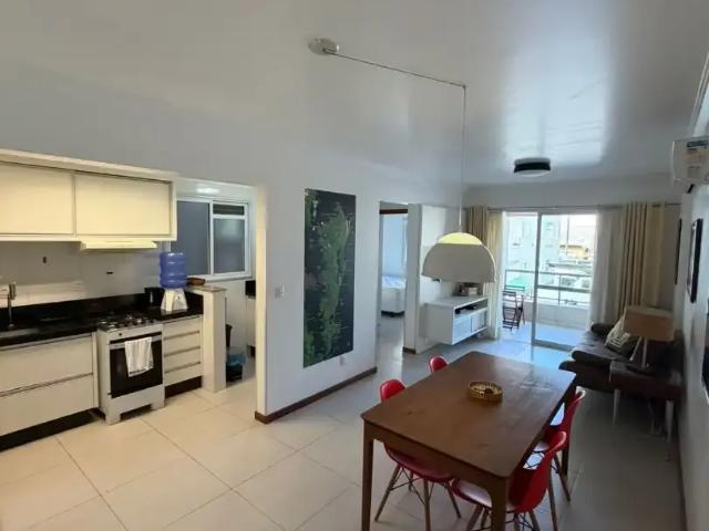 Apartamento venda em Região Geográfica Imediata de Florianópolis, Desterro