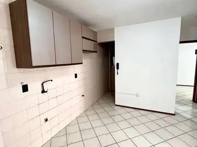 Apartamento venda em Região Geográfica Imediata de Florianópolis, Desterro
