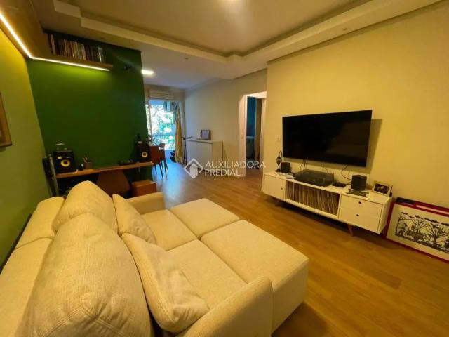 Apartamento venda em Região Geográfica Imediata de Florianópolis, Desterro