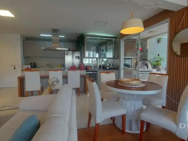 Apartamento venda em Região Geográfica Imediata de Florianópolis, Desterro