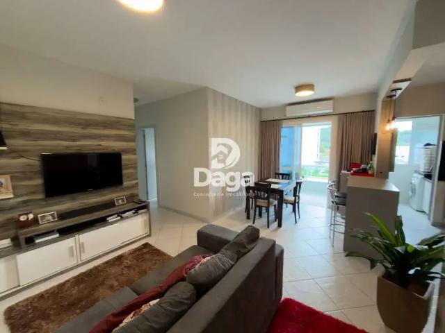 Apartamento venda em Região Geográfica Imediata de Florianópolis, Desterro