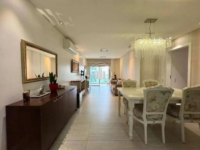 Apartamento venda em Região Geográfica Imediata de Florianópolis, Desterro