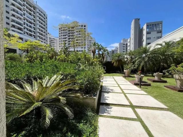 Apartamento venda em Região Geográfica Imediata de Florianópolis, Desterro