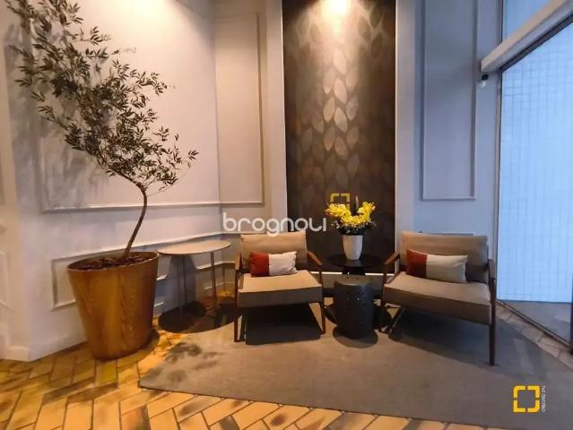 Apartamento venda em Região Geográfica Imediata de Florianópolis, Desterro