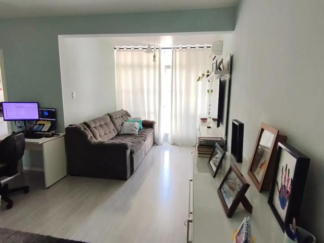 Apartamento venda em Região Geográfica Imediata de Florianópolis, Desterro